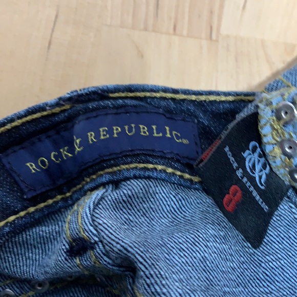 Rock & Republic Stud Embellished Jeans - Picture 6 of 6